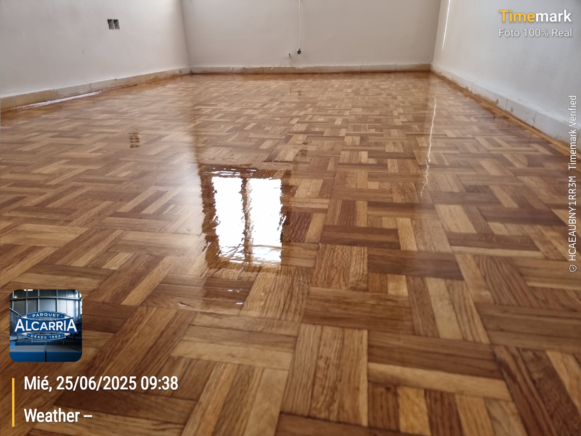 2025-06-25 09.38.14_