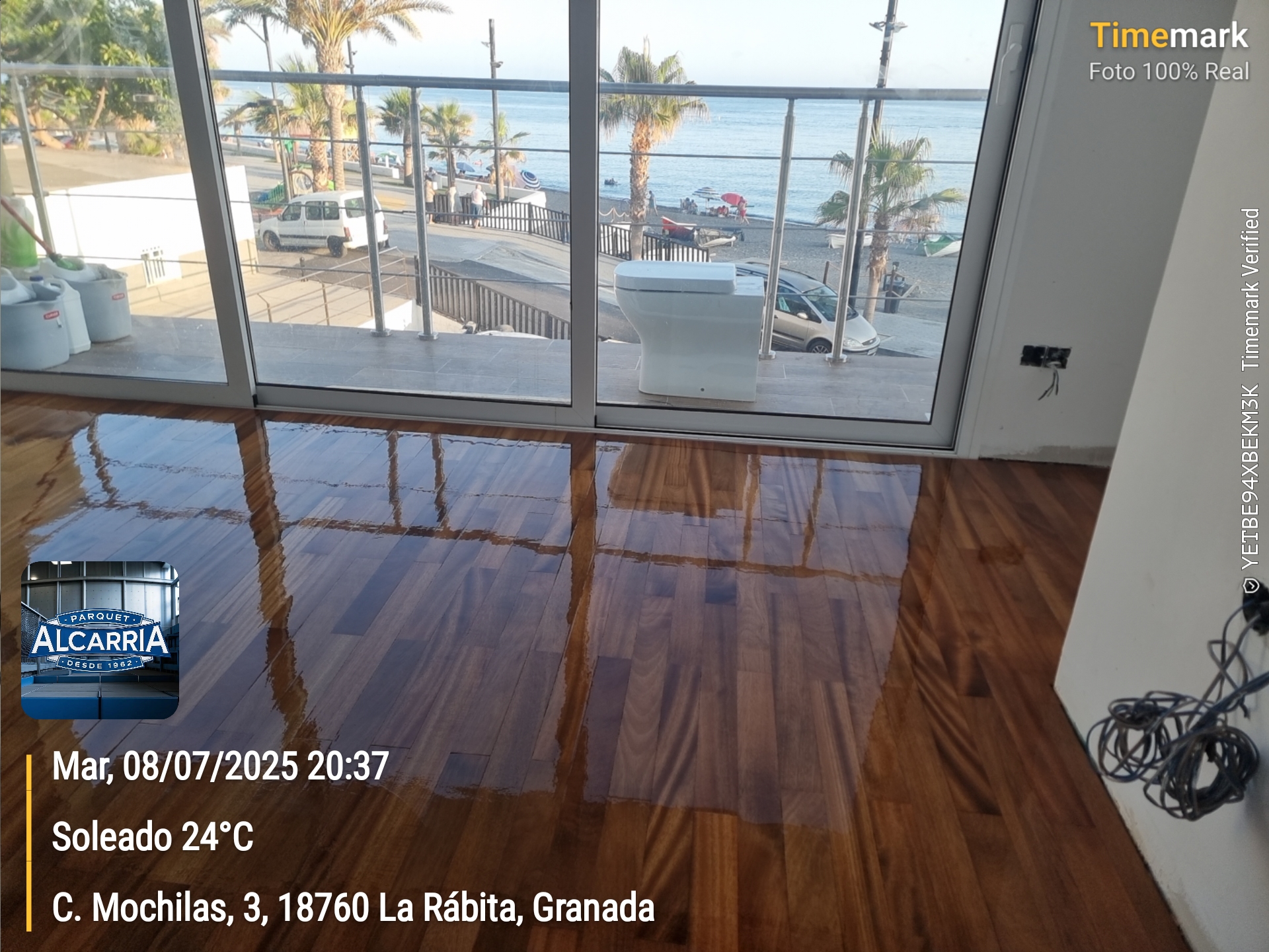 2025-07-08 20.37.39_3, Calle Mochilas