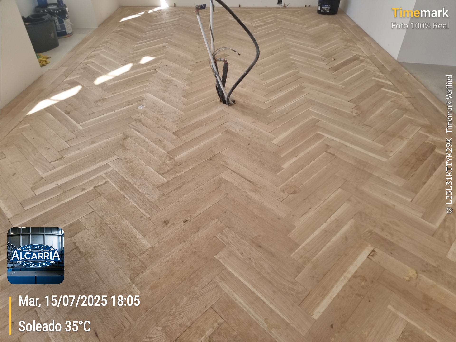 2025-07-15 18.05.54_