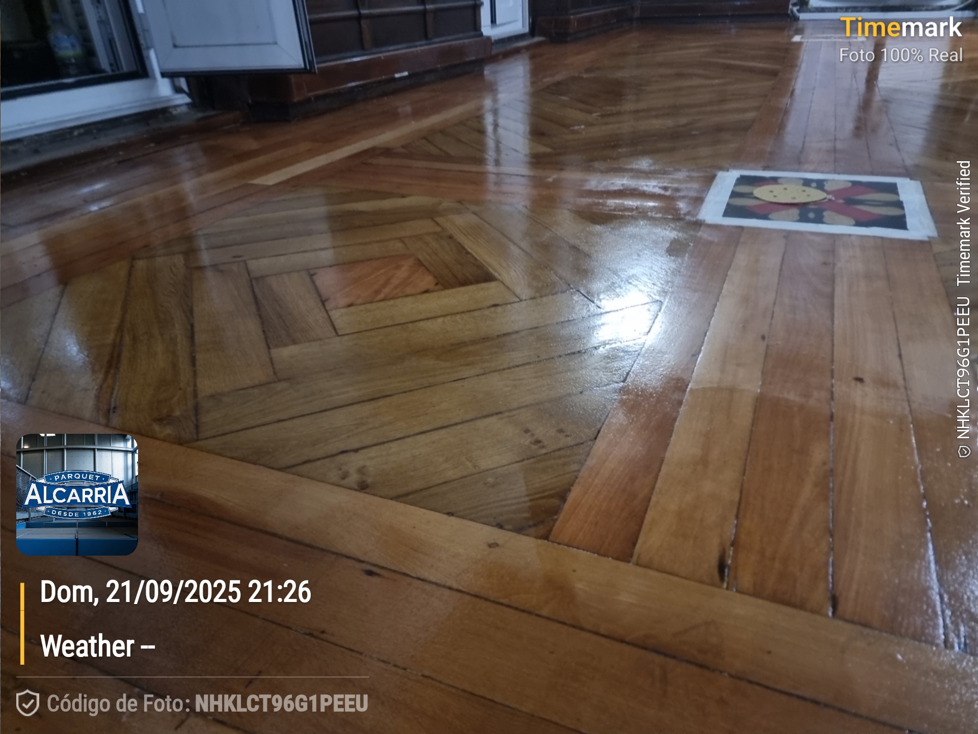 2025-09-21 21.26.04_